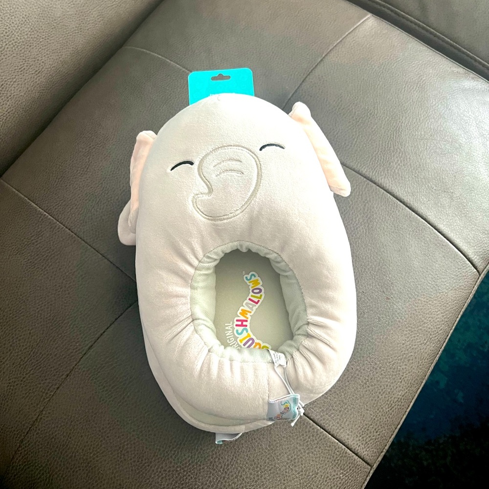 Squish mellow slippers